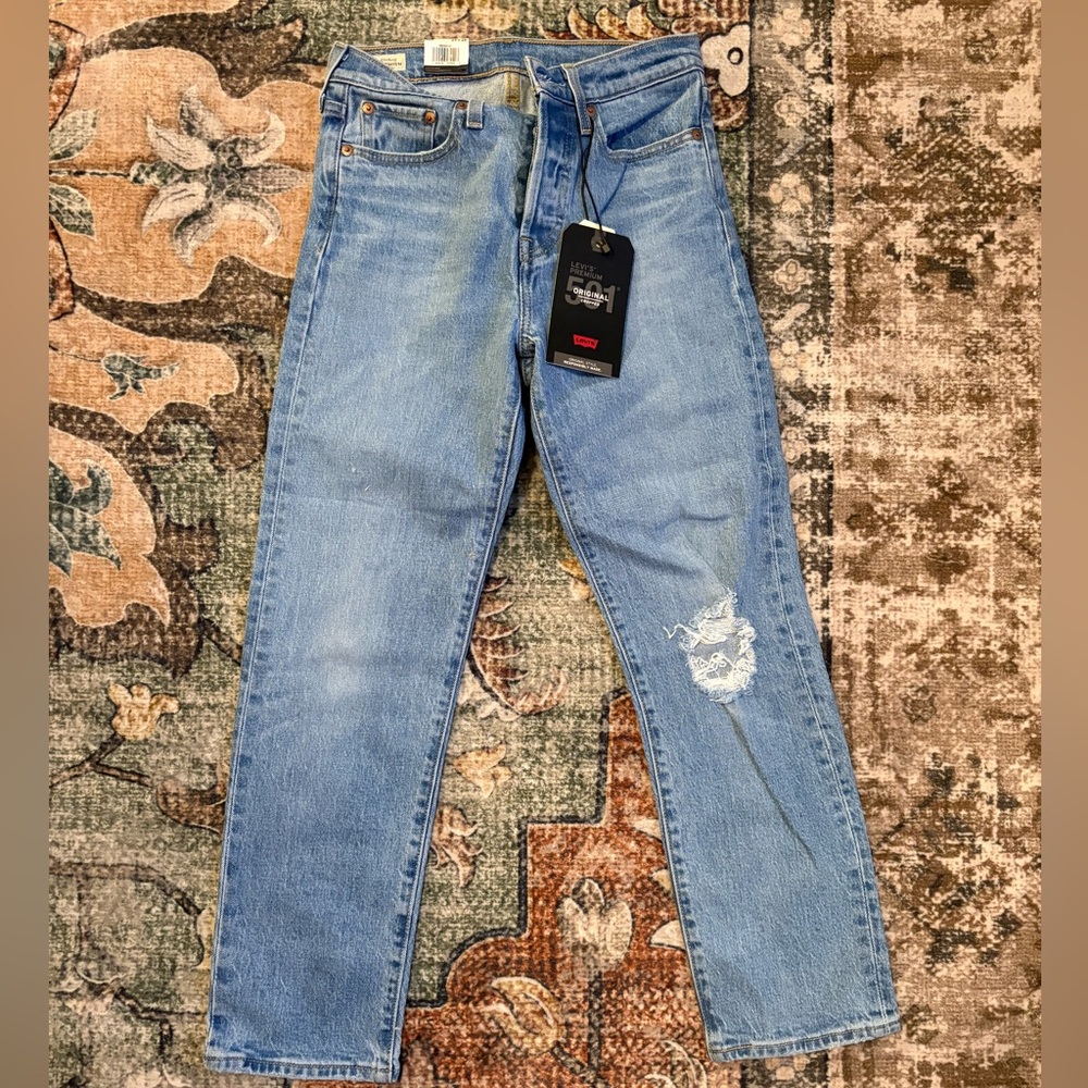 Levi's Women's Light Blue Straight Jeans